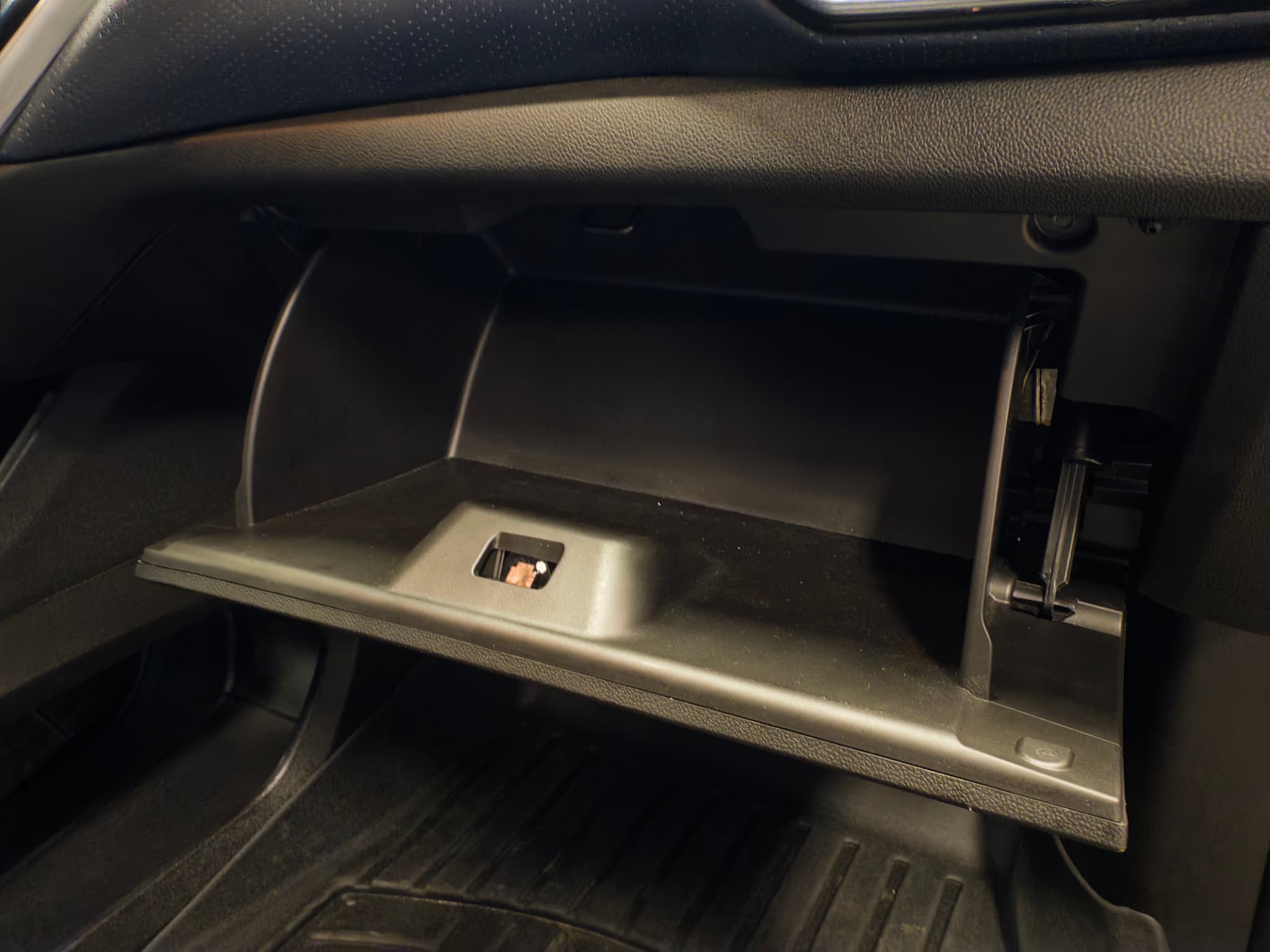 2022 Chevrolet Bolt EUV view 19