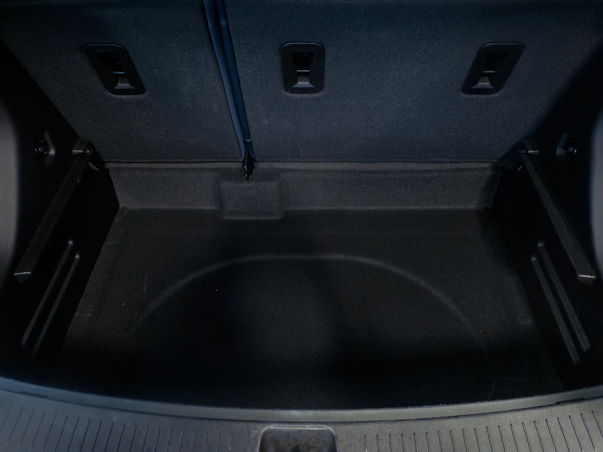 2022 Chevrolet Bolt EUV view 25