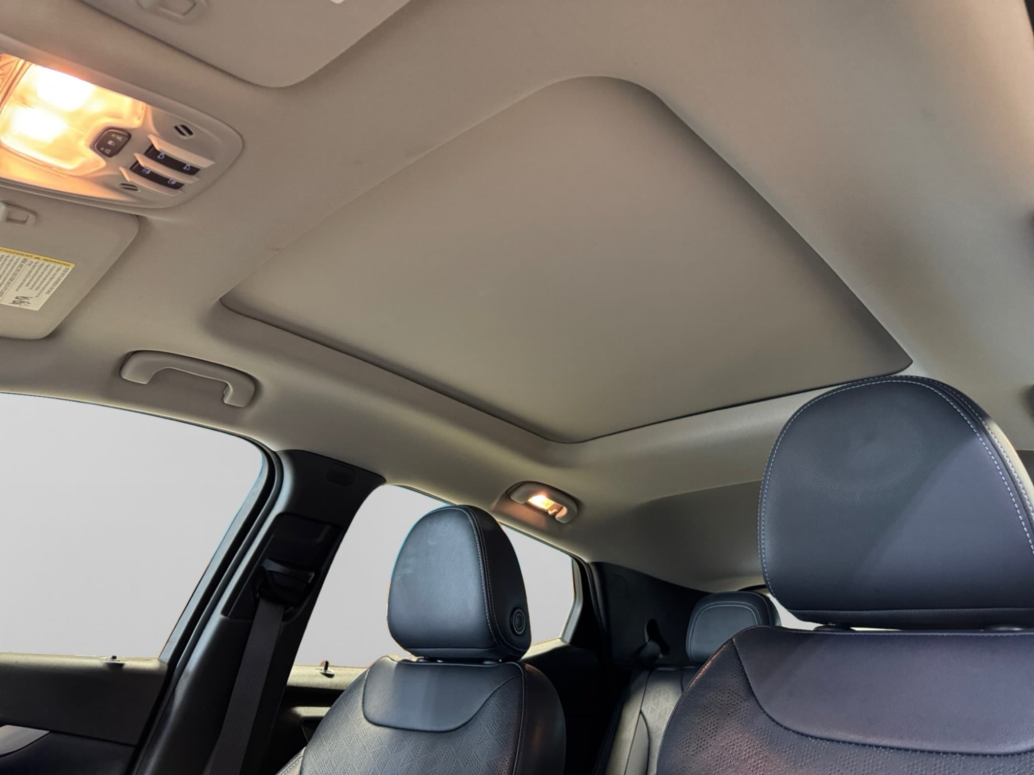 2022 Chevrolet Bolt EUV view 23