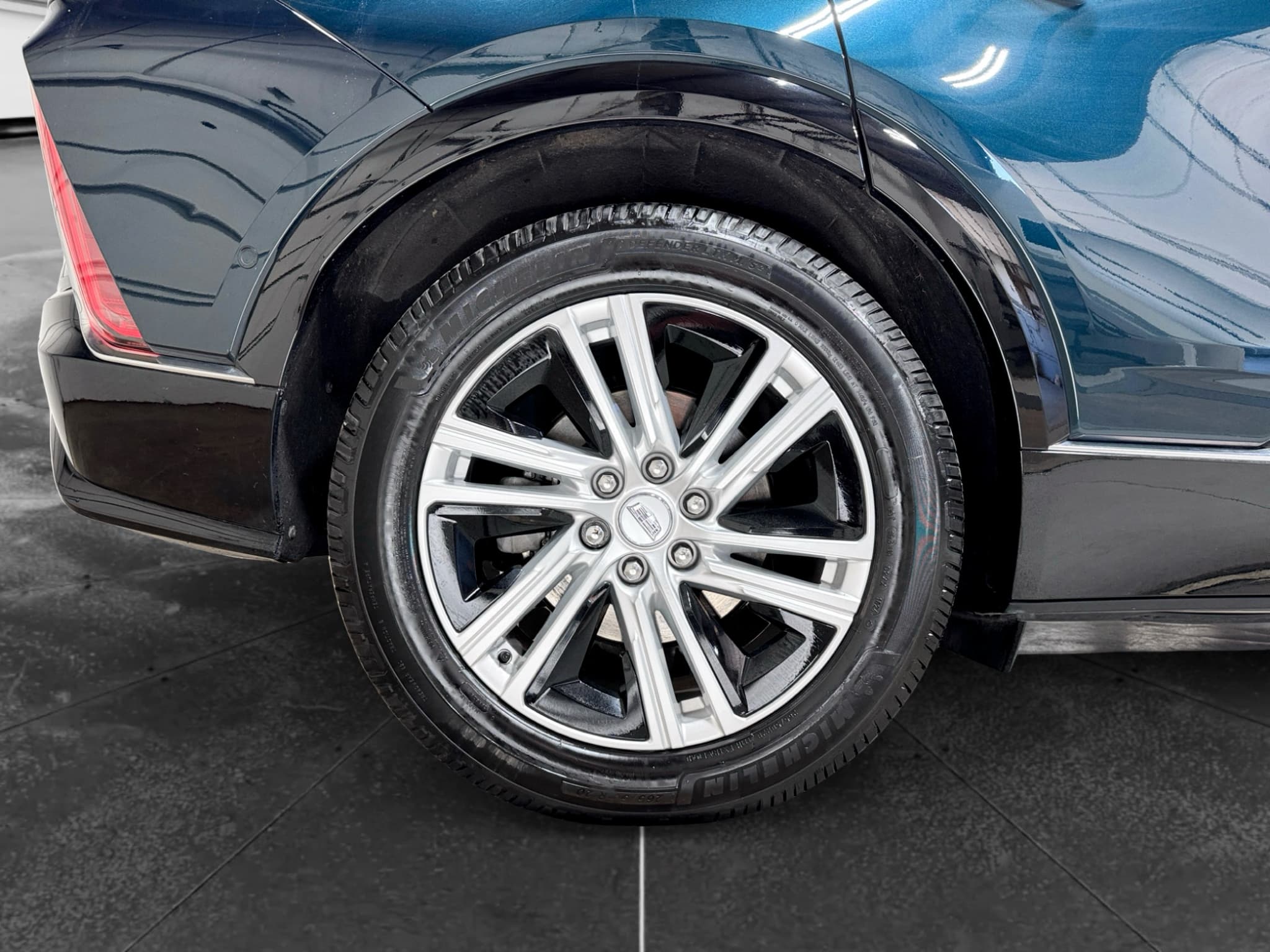 2024 Cadillac Lyriq view 34