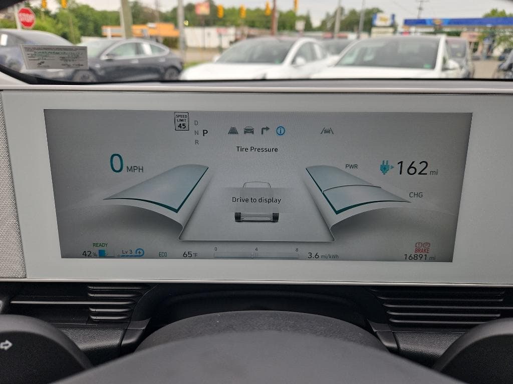 2023 Hyundai IONIQ 5 view 11