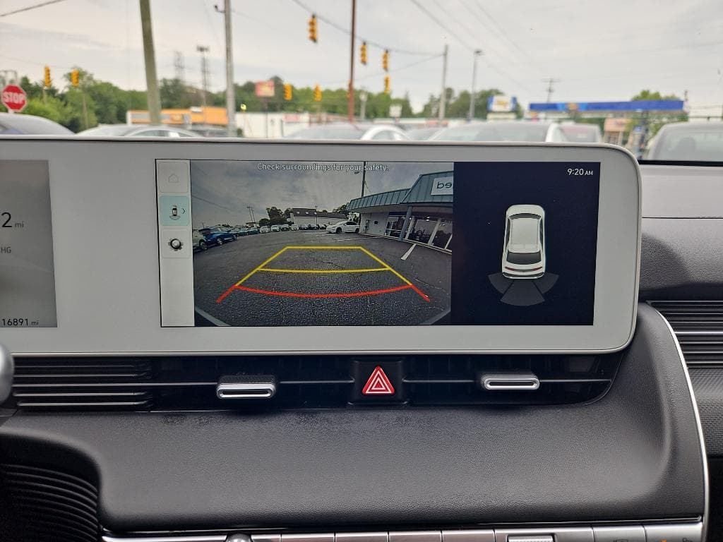 2023 Hyundai IONIQ 5 view 13