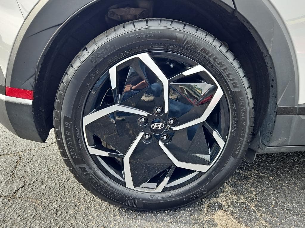2023 Hyundai IONIQ 5 view 28
