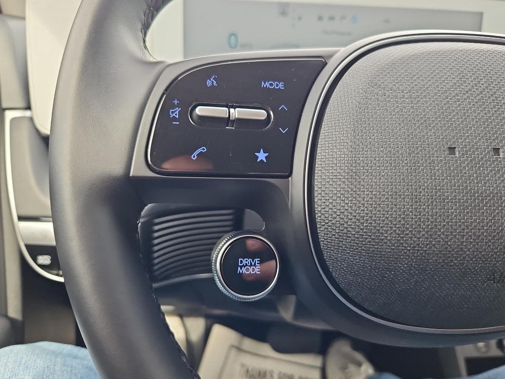 2023 Hyundai IONIQ 5 view 9