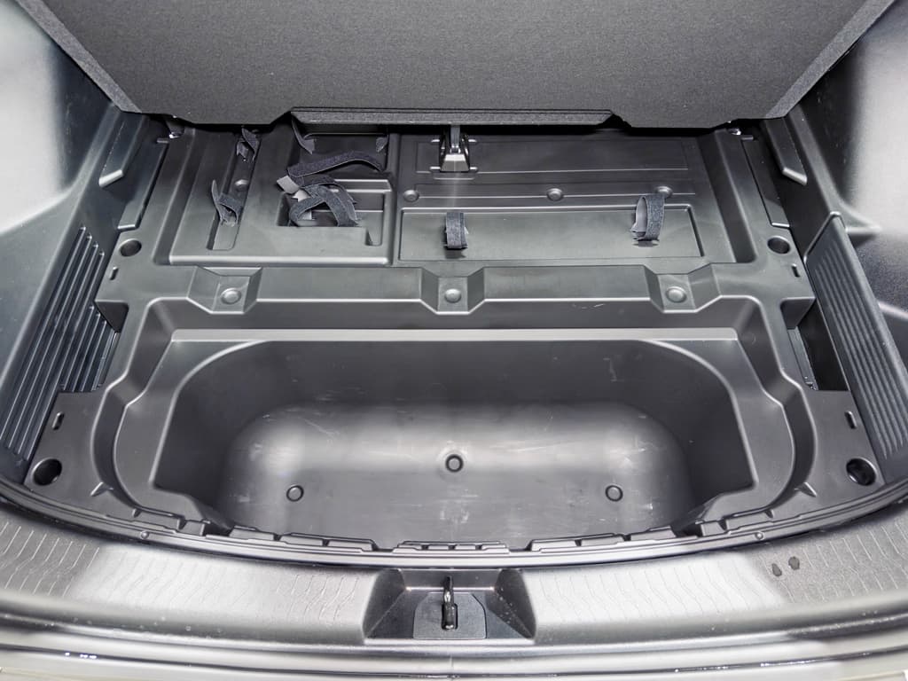 2026 Chevrolet Equinox EV view 29