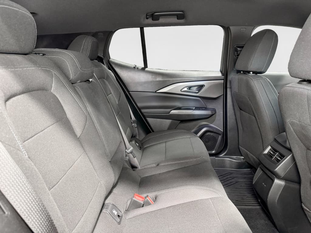 2026 Chevrolet Equinox EV view 23