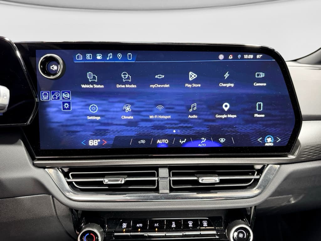 2026 Chevrolet Equinox EV view 14