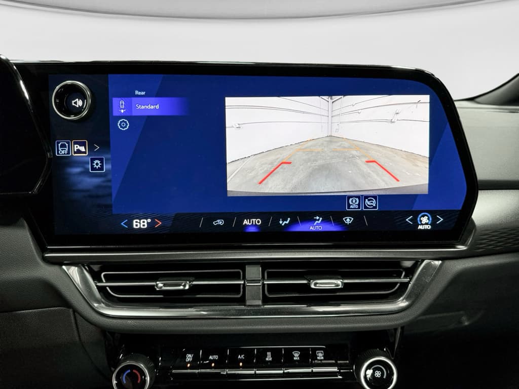 2026 Chevrolet Equinox EV view 15