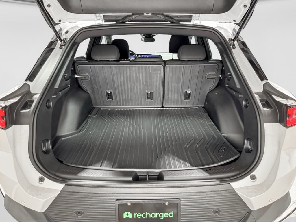 2026 Chevrolet Equinox EV view 28