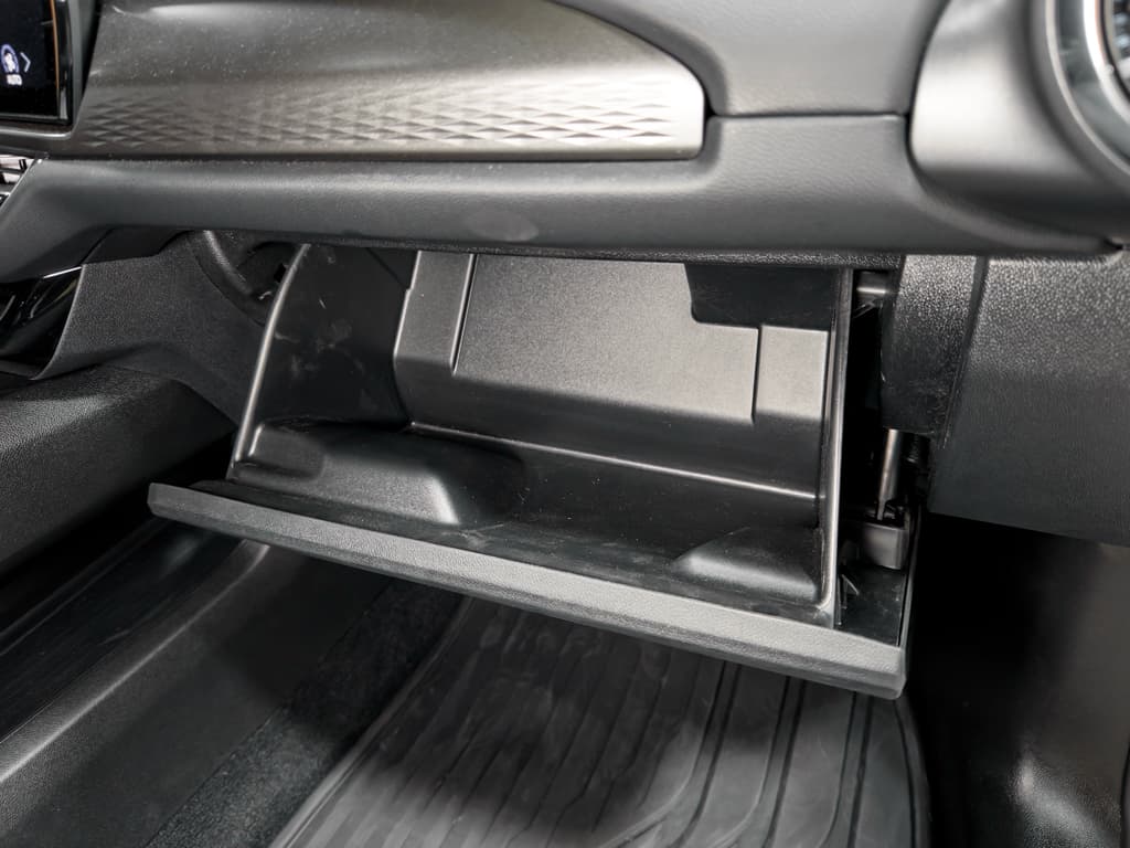 2026 Chevrolet Equinox EV view 21