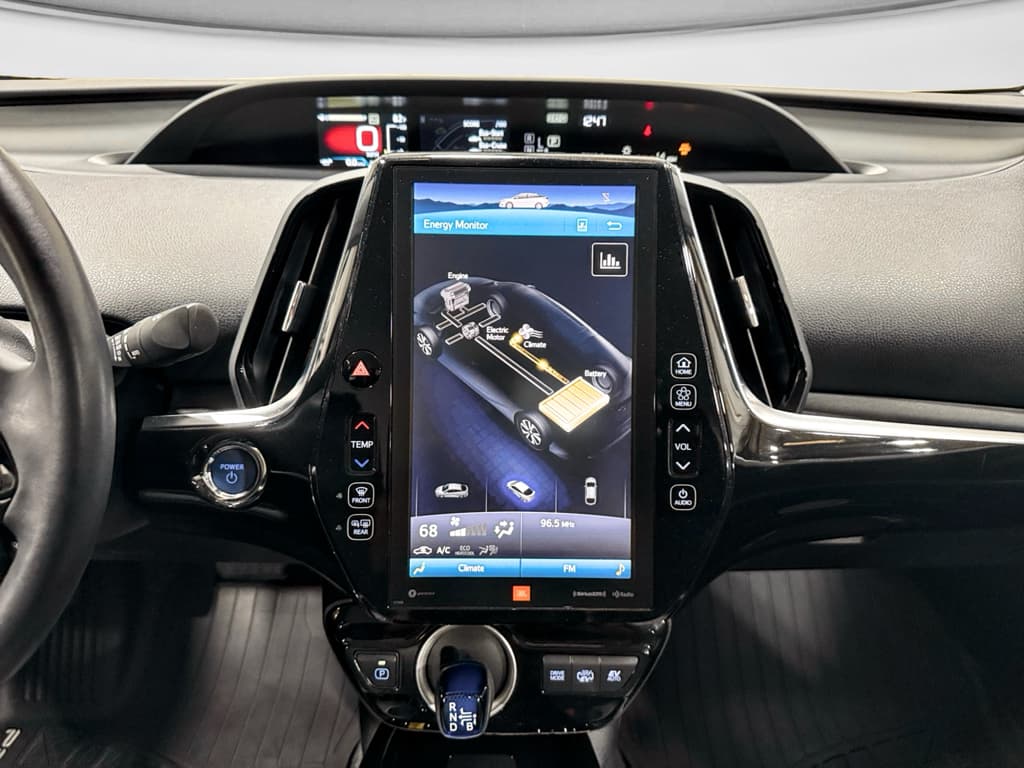 2020 Toyota Prius Prime view 13
