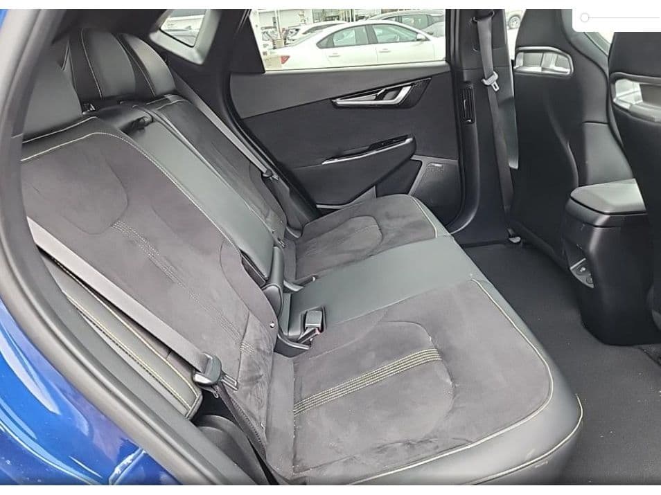 2023 Kia EV6 view 6