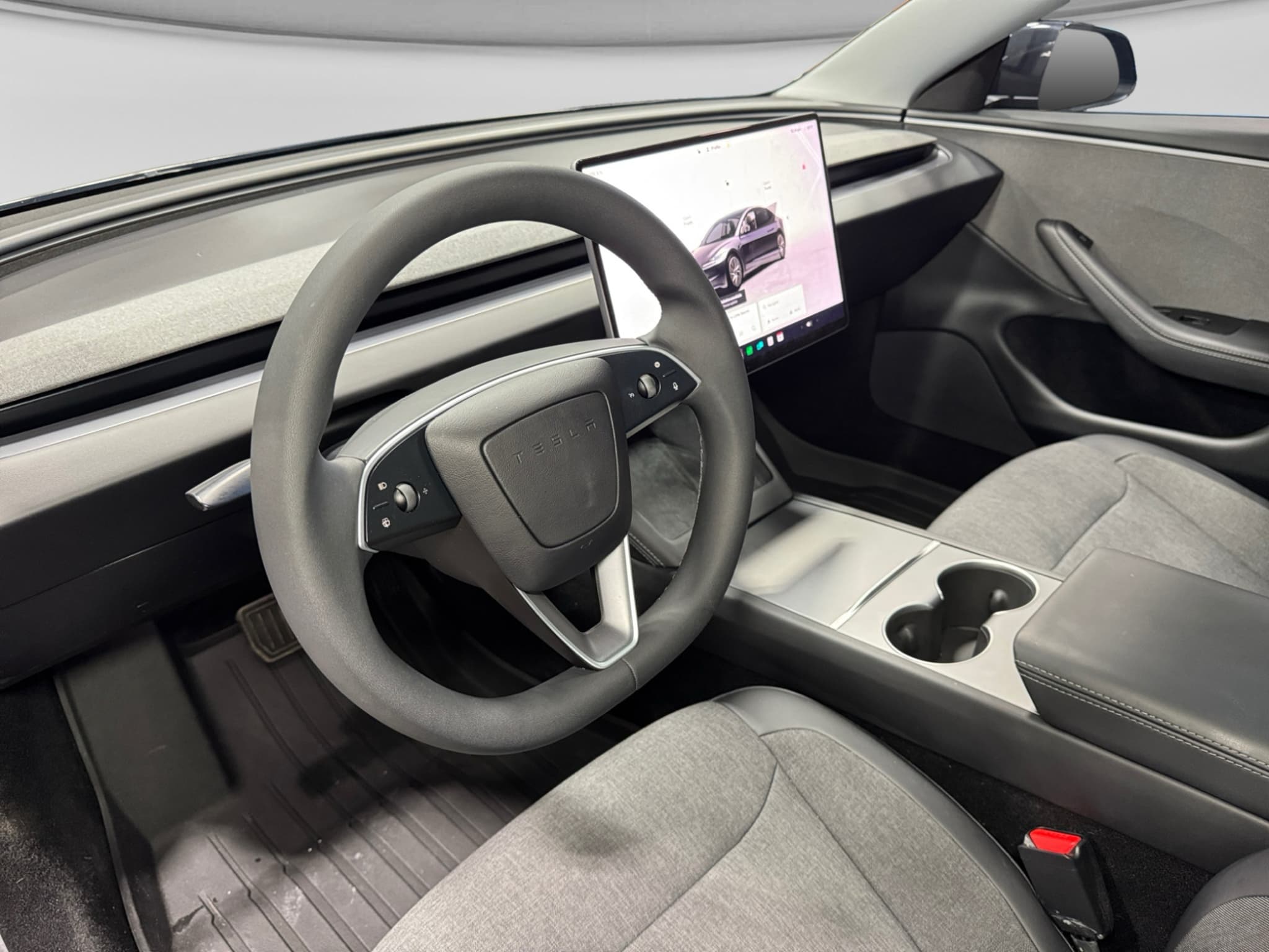 2025 Tesla Model 3 view 14