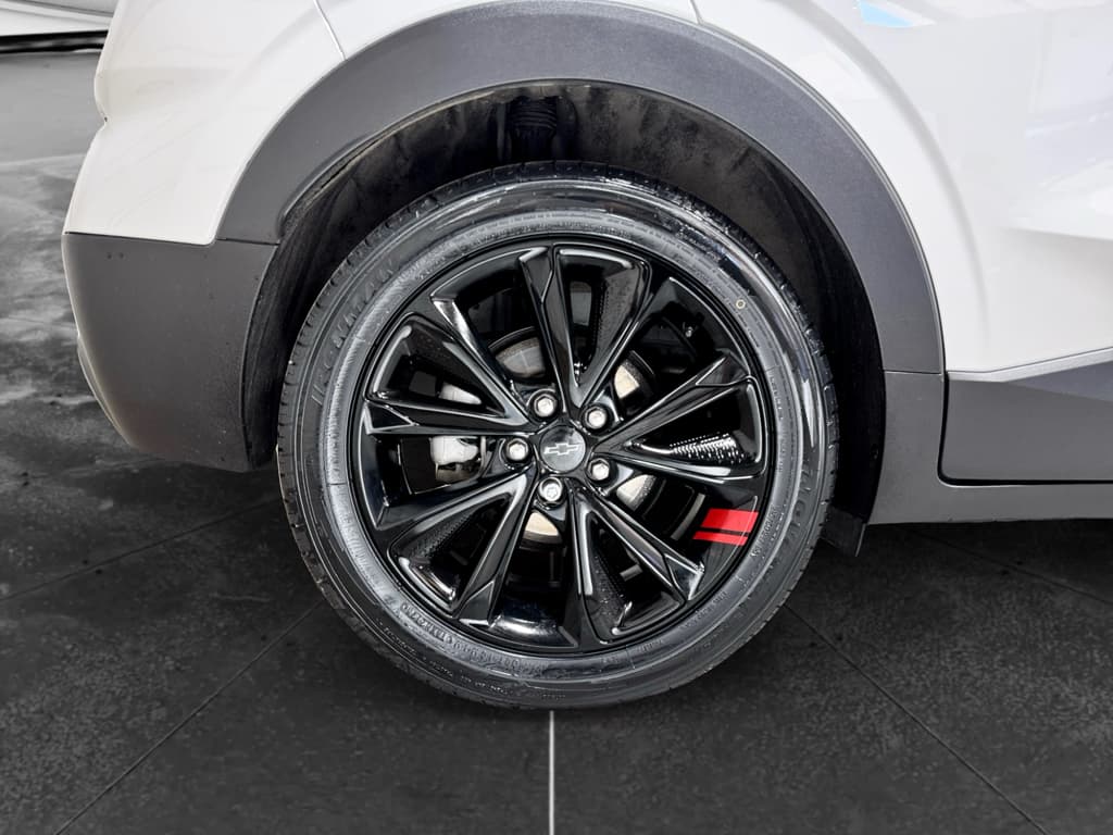 2023 Chevrolet Bolt EUV view 32