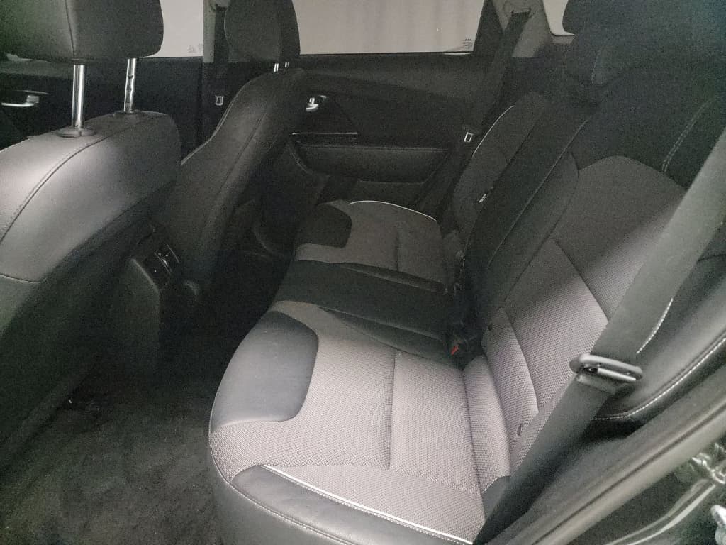 2022 Kia Niro EV view 6