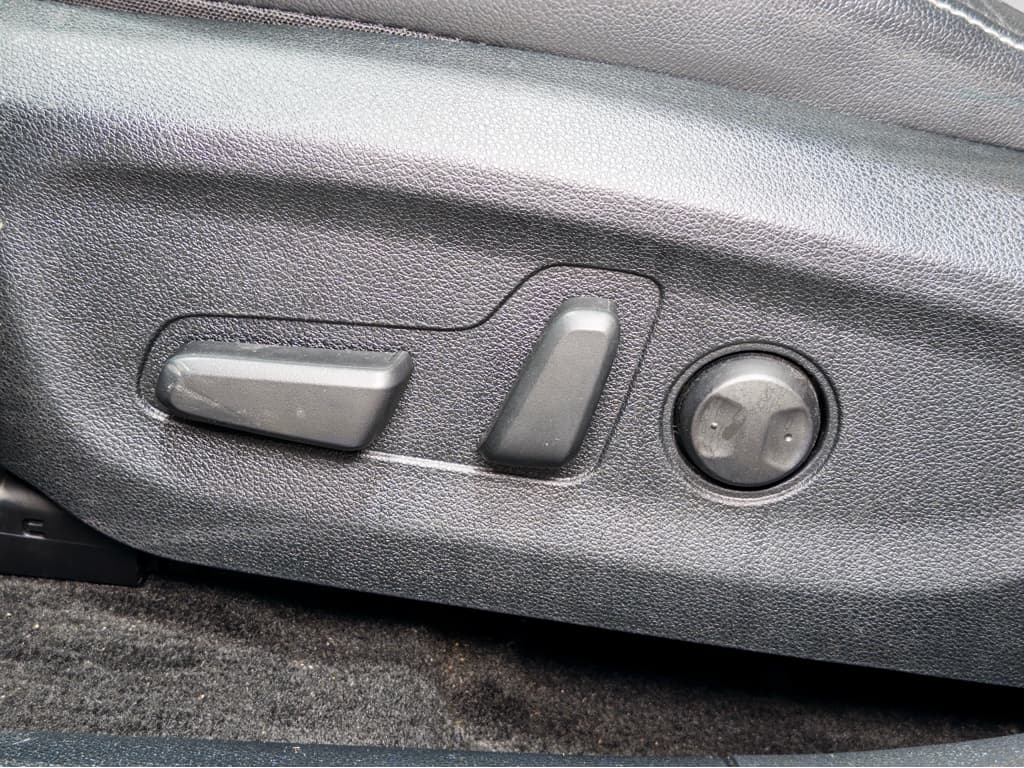 2022 Kia Niro EV view 6