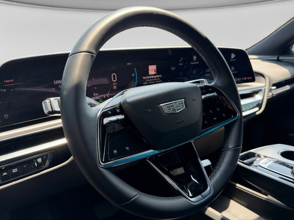 2024 Cadillac Lyriq view 6