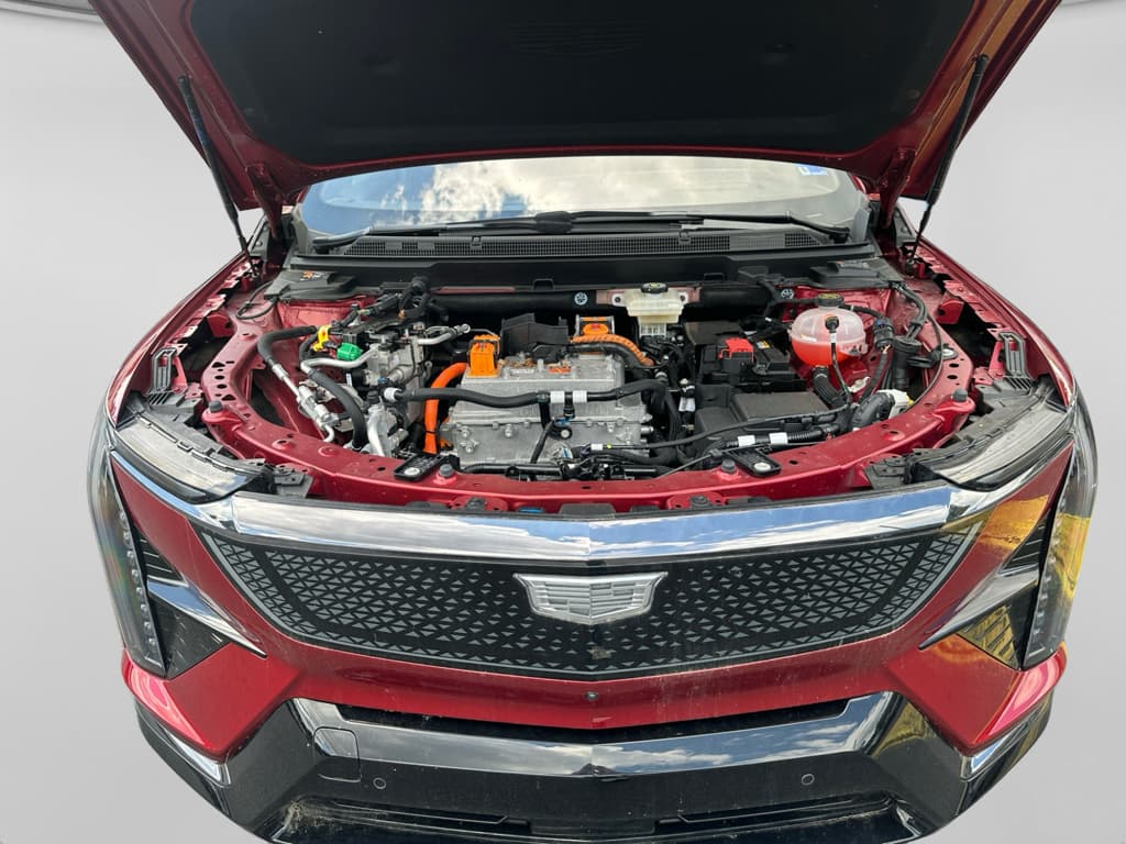 2025 Cadillac OPTIQ view 11