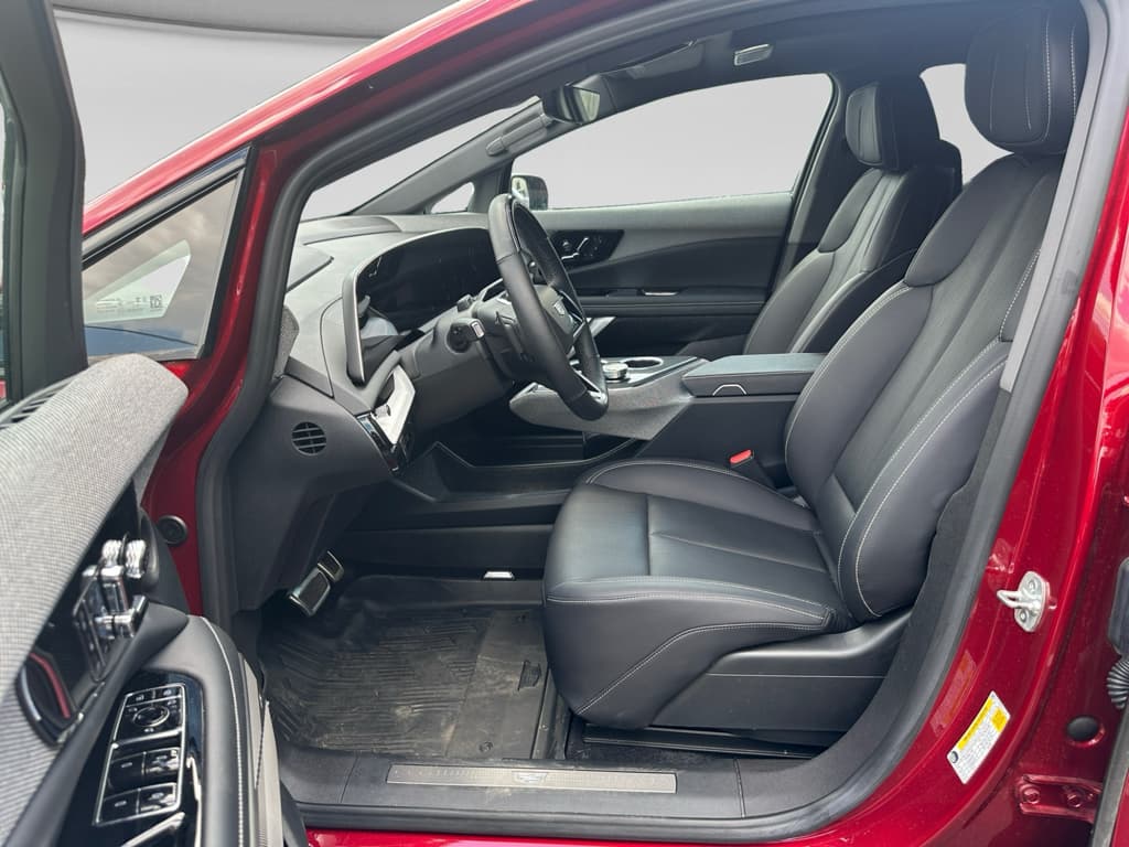 2025 Cadillac OPTIQ view 9