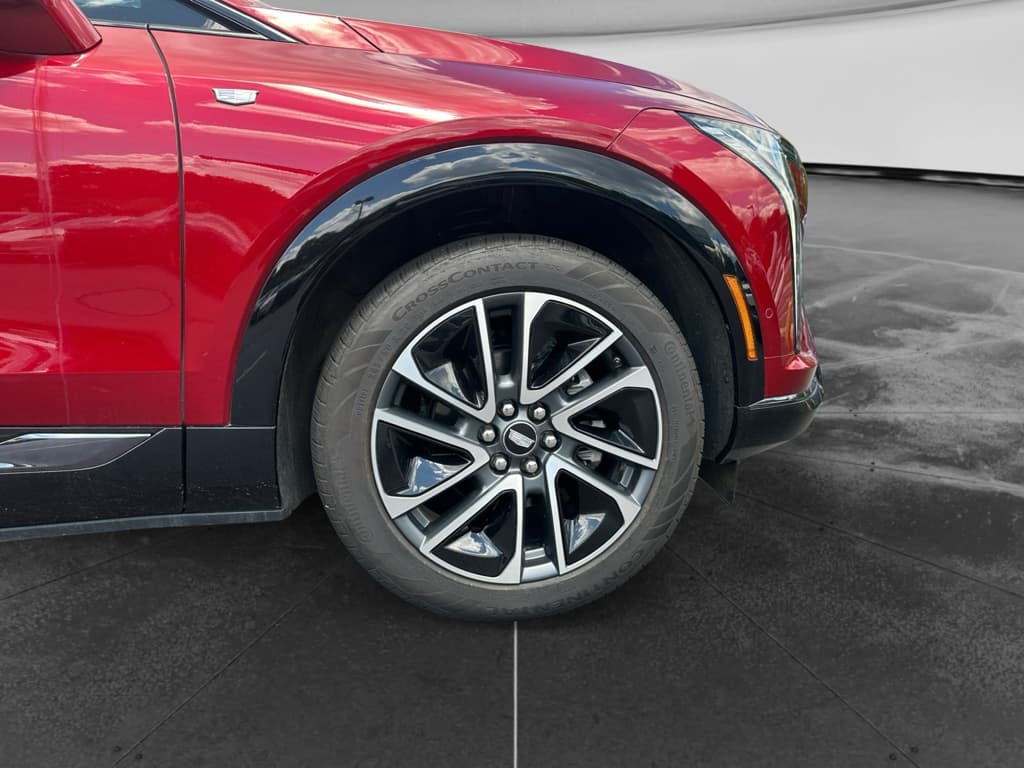 2025 Cadillac OPTIQ view 17
