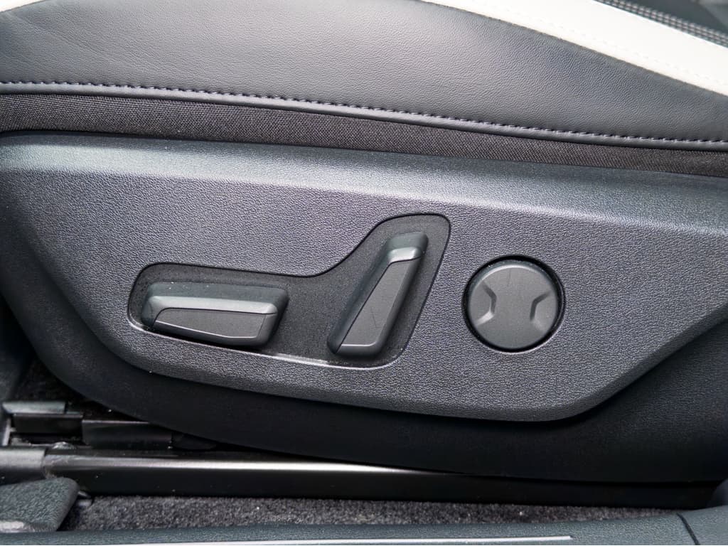 2023 Kia EV6 view 6