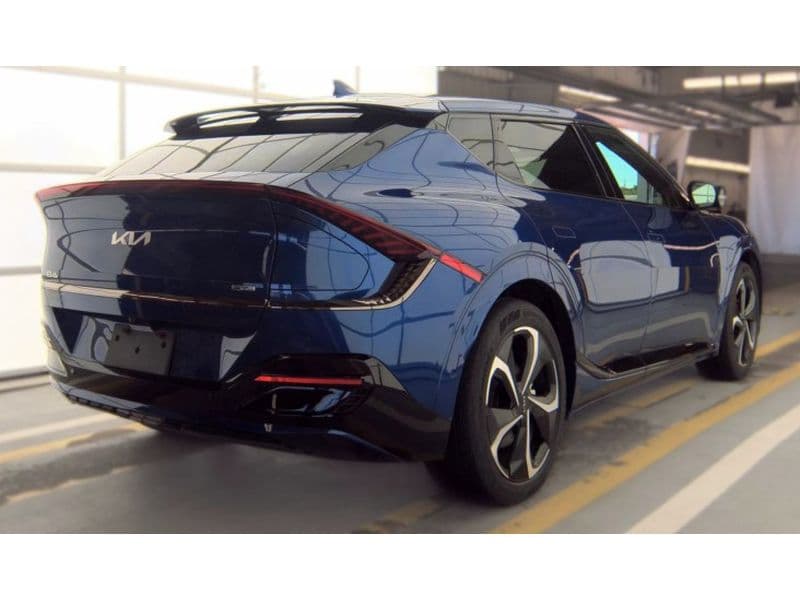 2023 Kia EV6 view 3