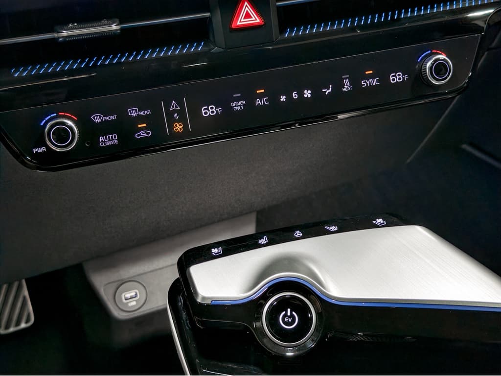2023 Kia EV6 view 15