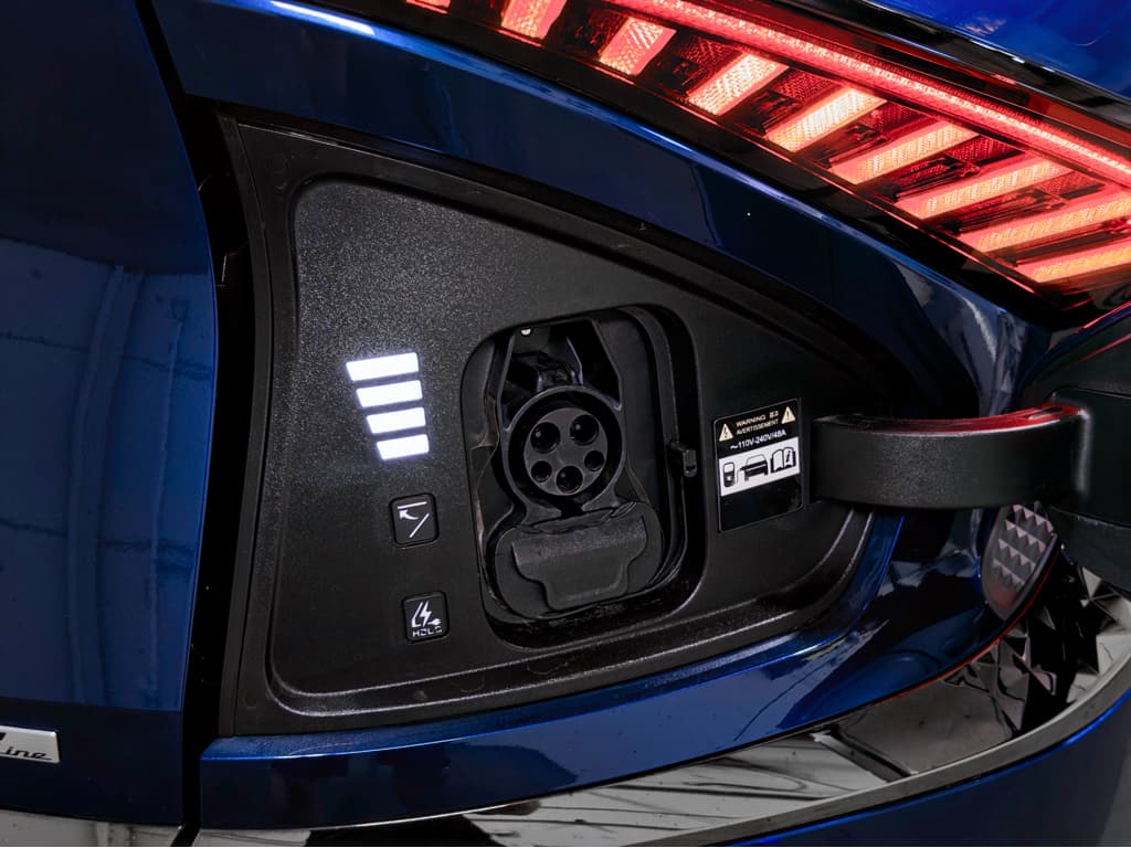2023 Kia EV6 view 5