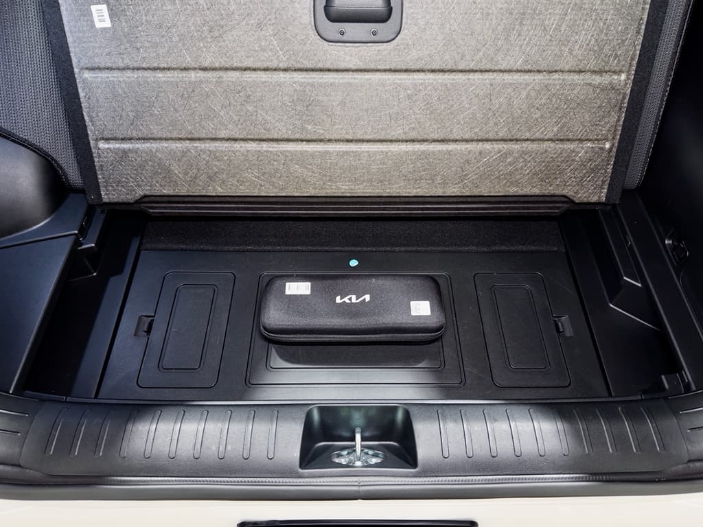 2023 Kia EV6 view 29