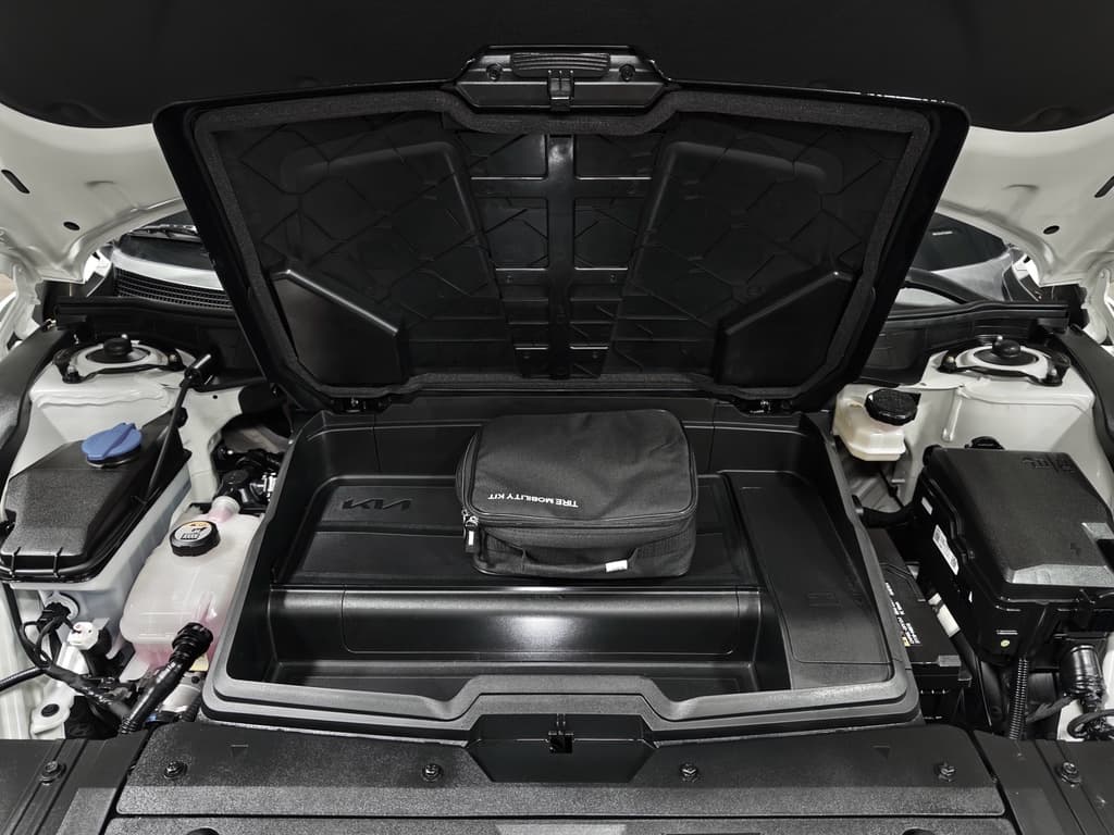 2023 Kia EV6 view 27