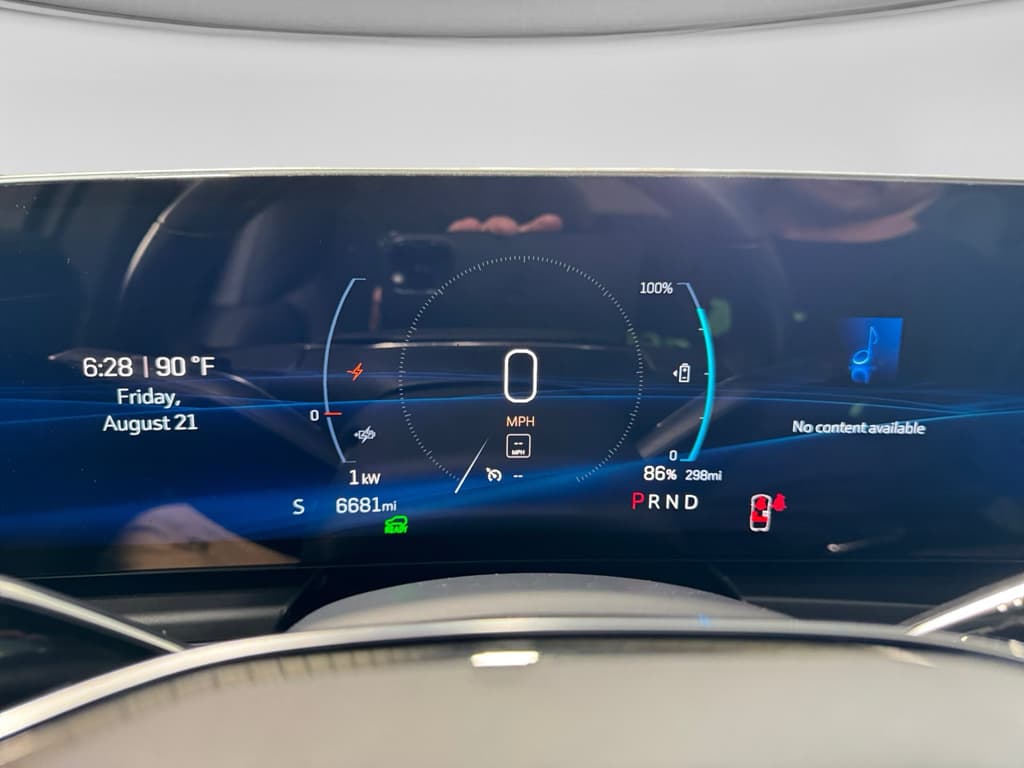 2024 Cadillac Lyriq view 10