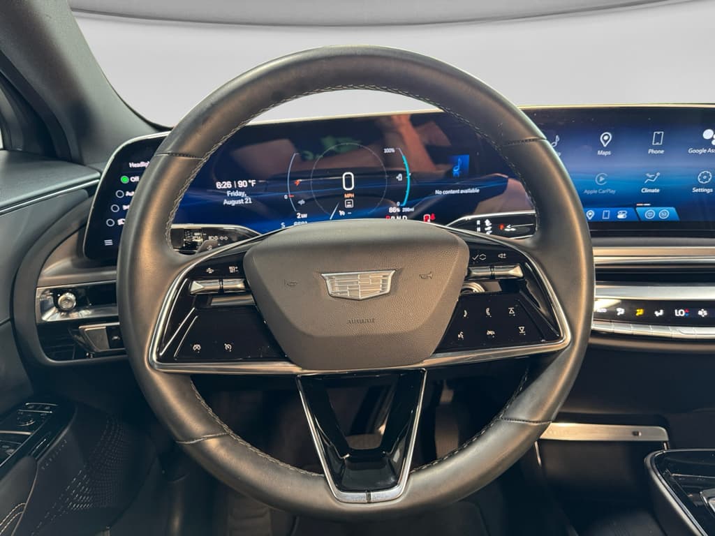 2024 Cadillac Lyriq view 9
