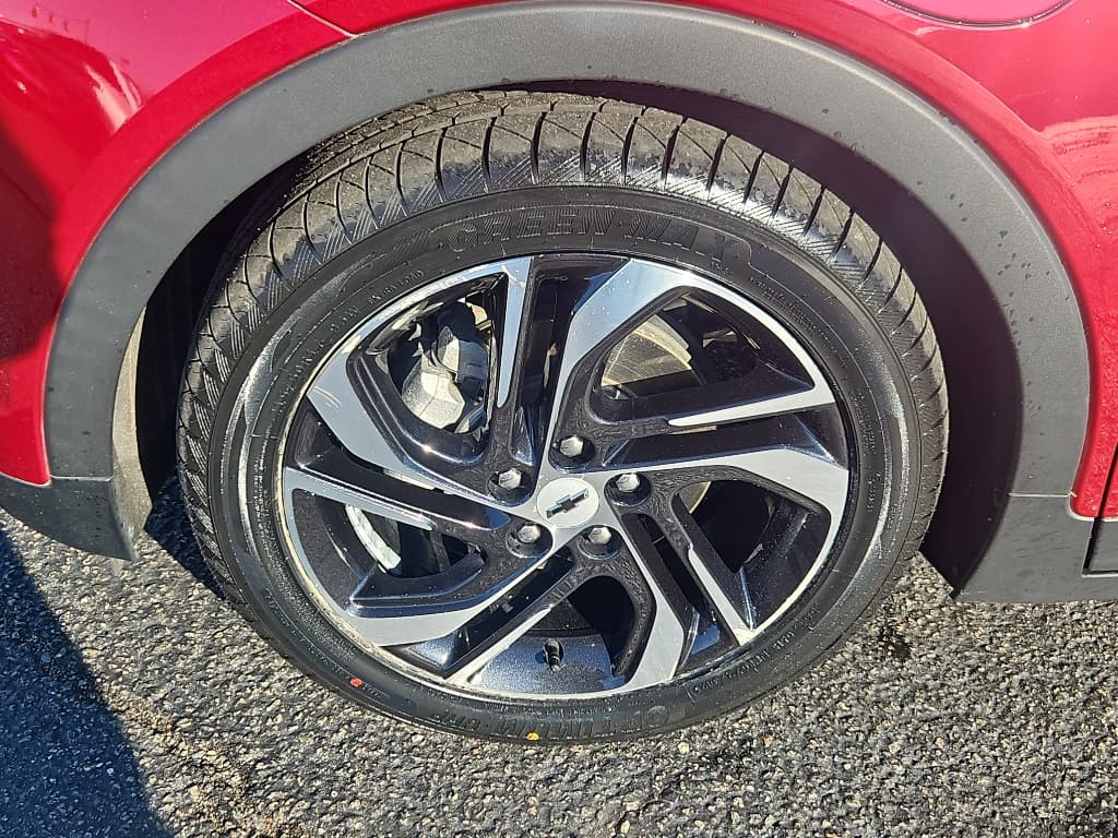 2023 Chevrolet Bolt EV view 27