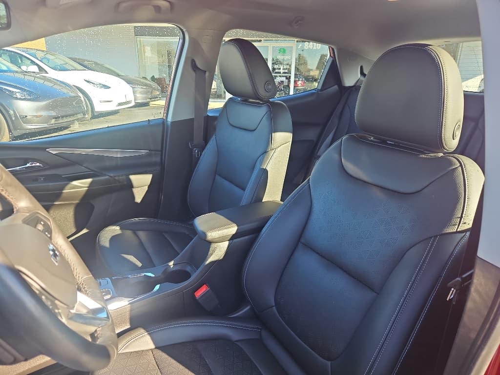 2023 Chevrolet Bolt EV view 23