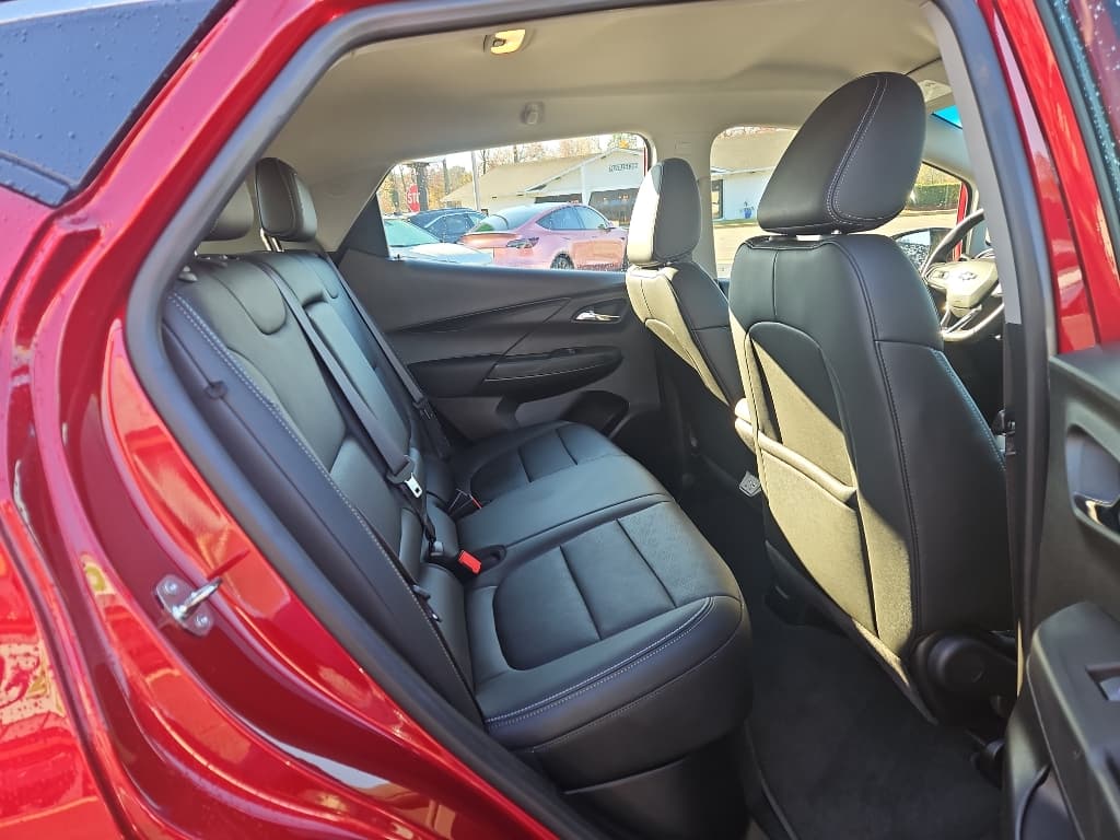 2023 Chevrolet Bolt EV view 22