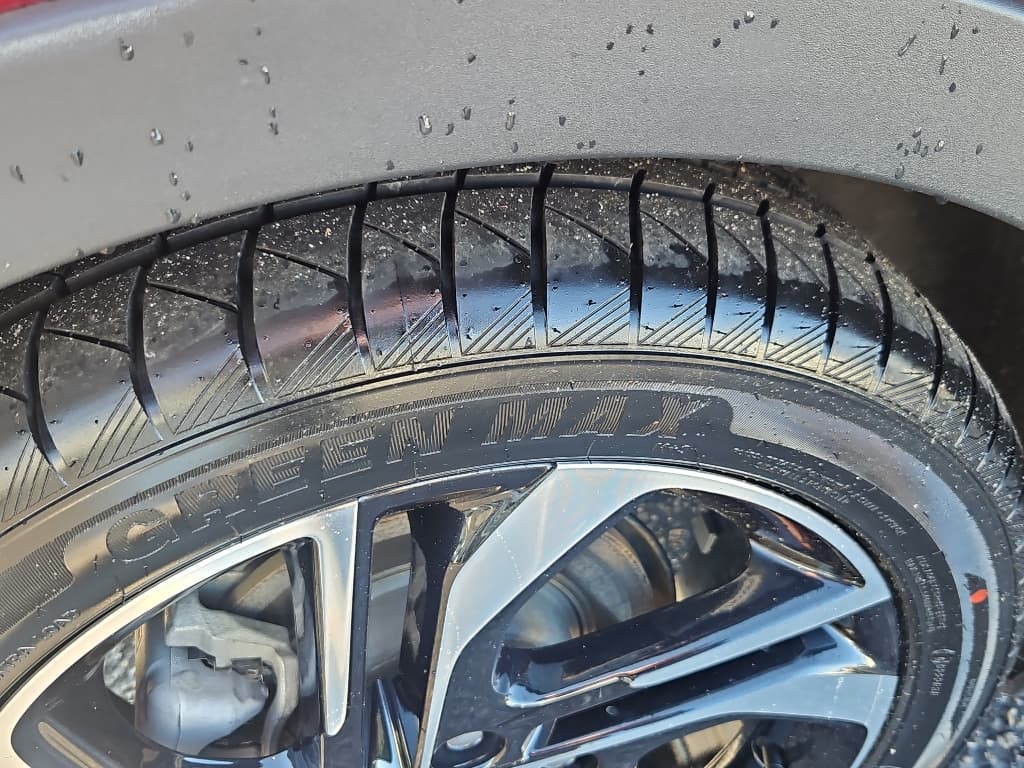 2023 Chevrolet Bolt EV view 32