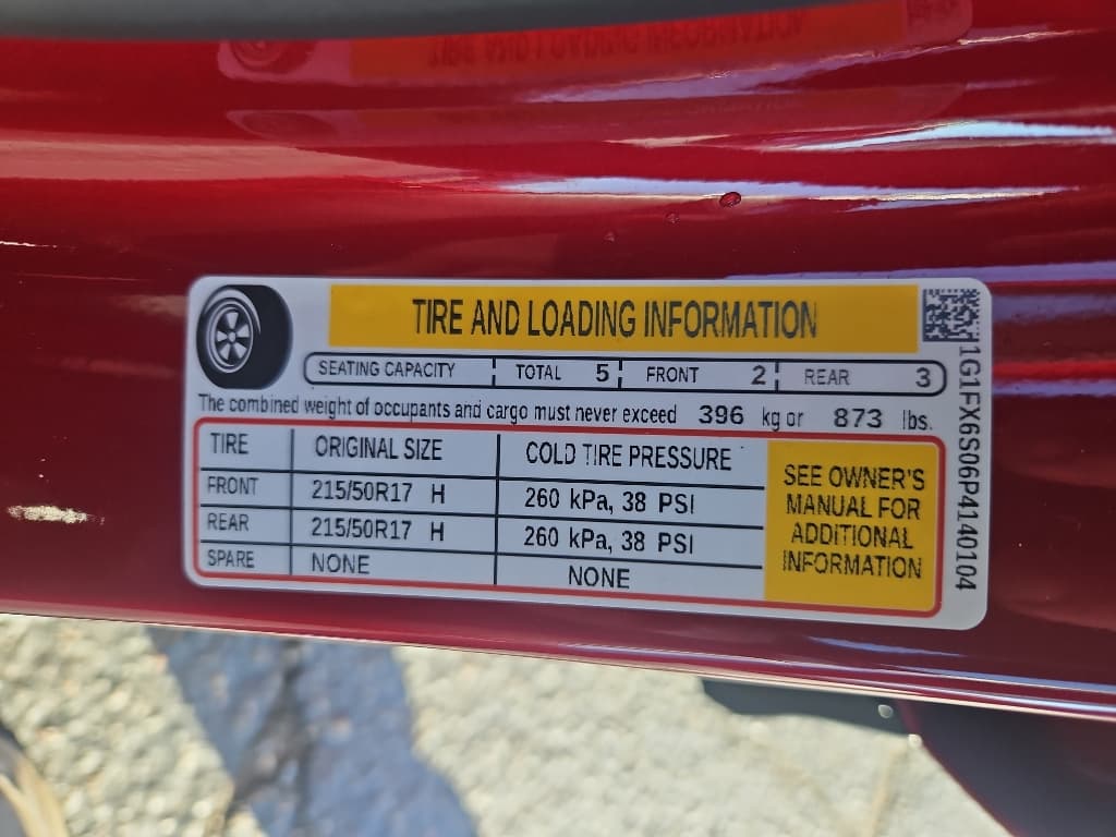 2023 Chevrolet Bolt EV view 26