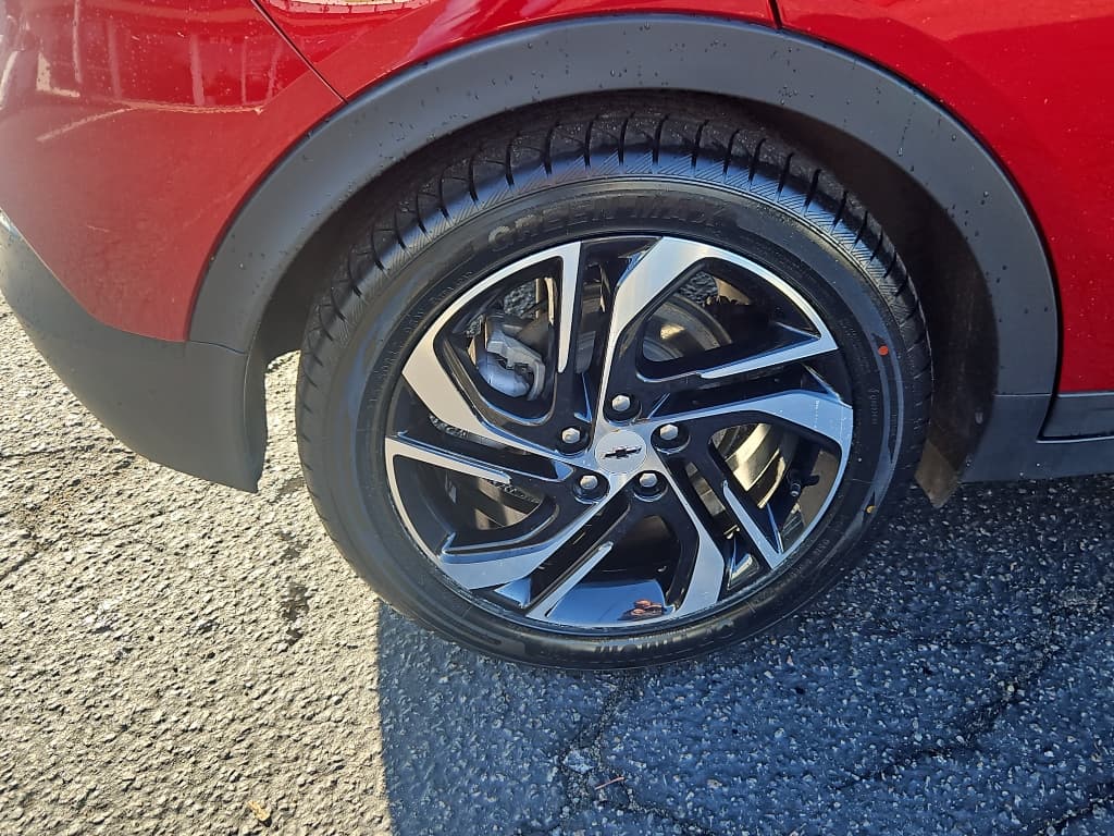 2023 Chevrolet Bolt EV view 31