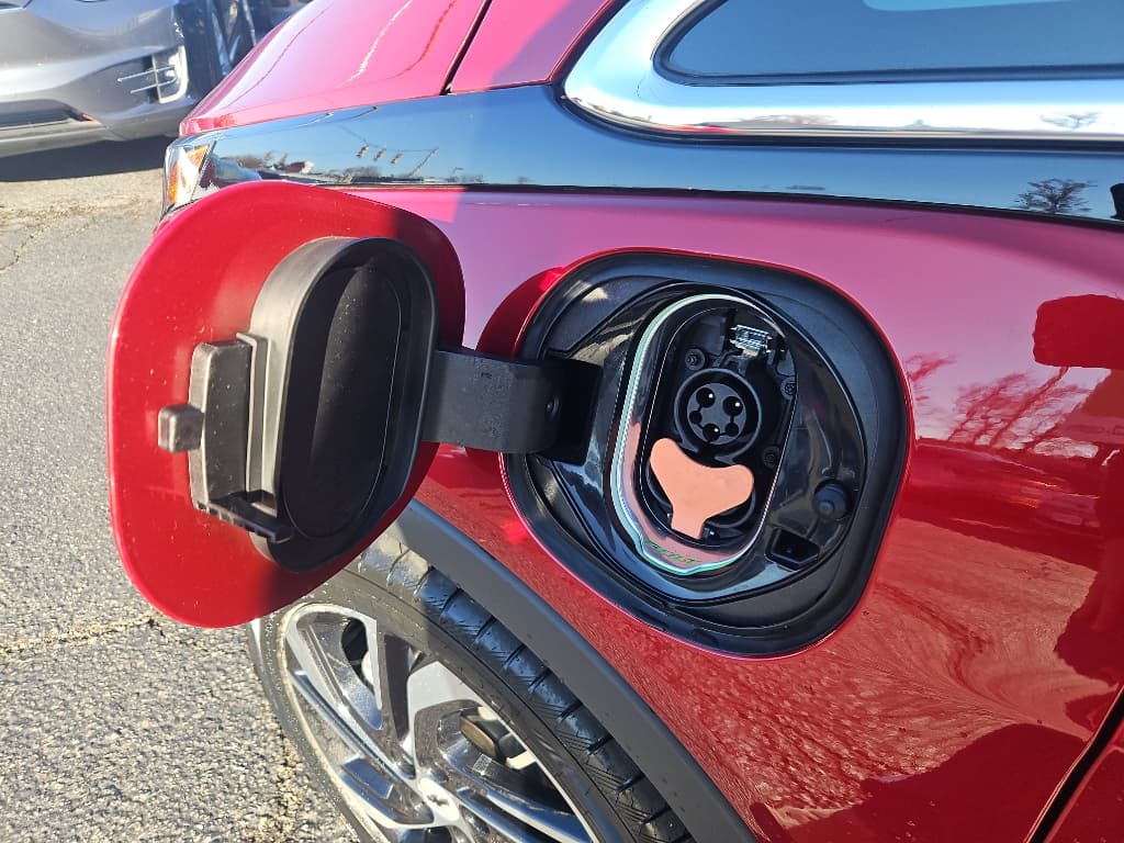 2023 Chevrolet Bolt EV view 5