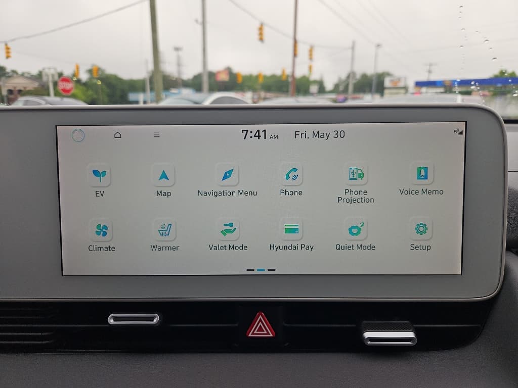 2023 Hyundai IONIQ 5 view 11