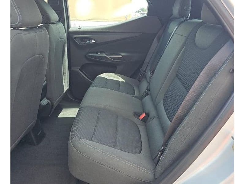 2023 Chevrolet Bolt EUV view 6