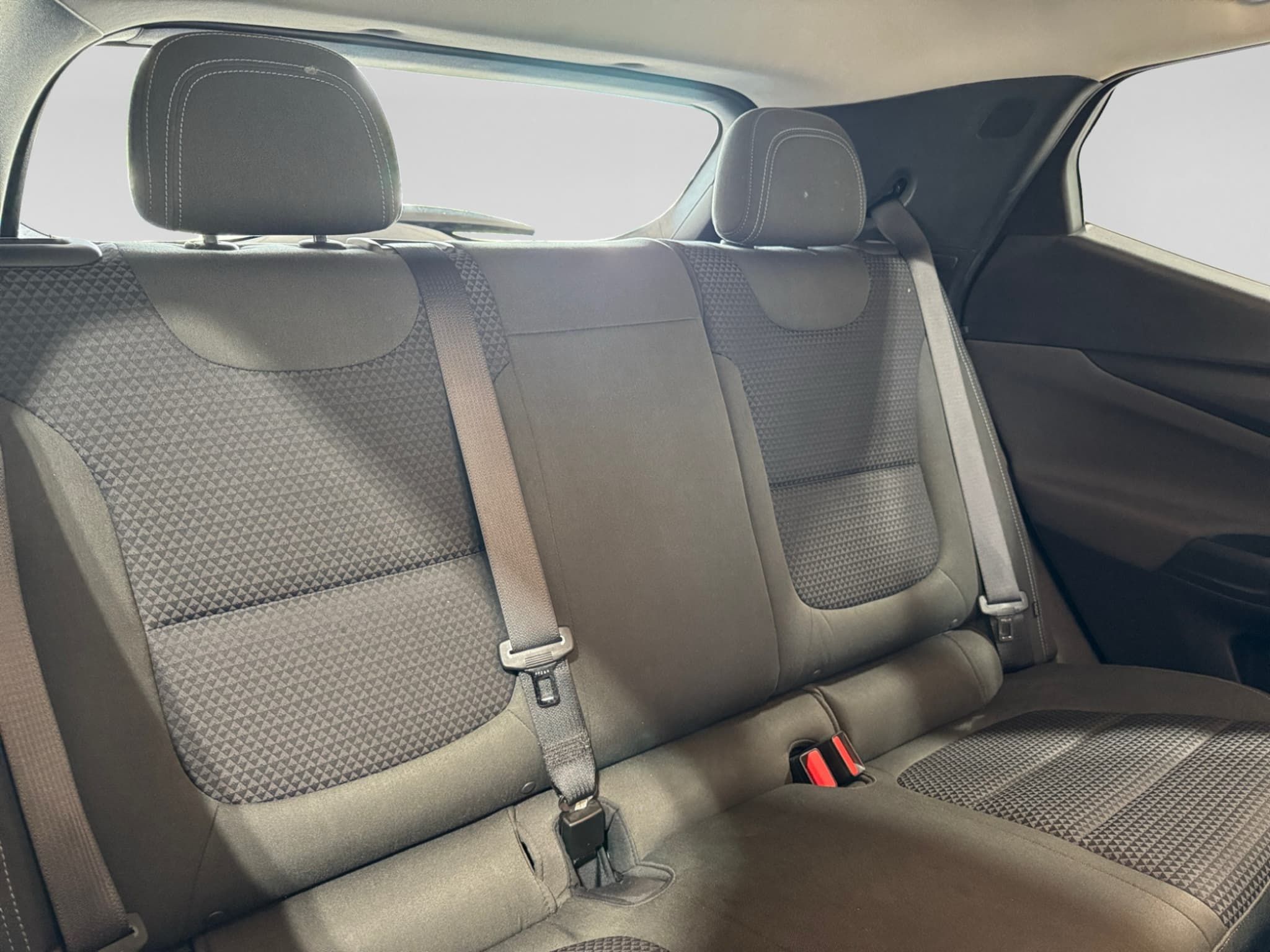 2023 Chevrolet Bolt EUV view 21