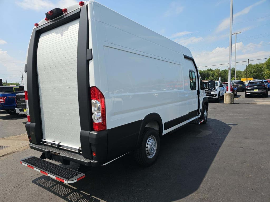 2024 Ram ProMaster 3500 BEV view 3