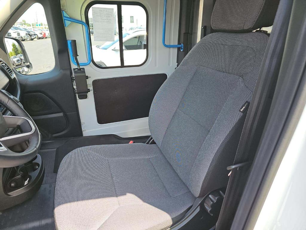 2024 Ram ProMaster 3500 BEV view 5