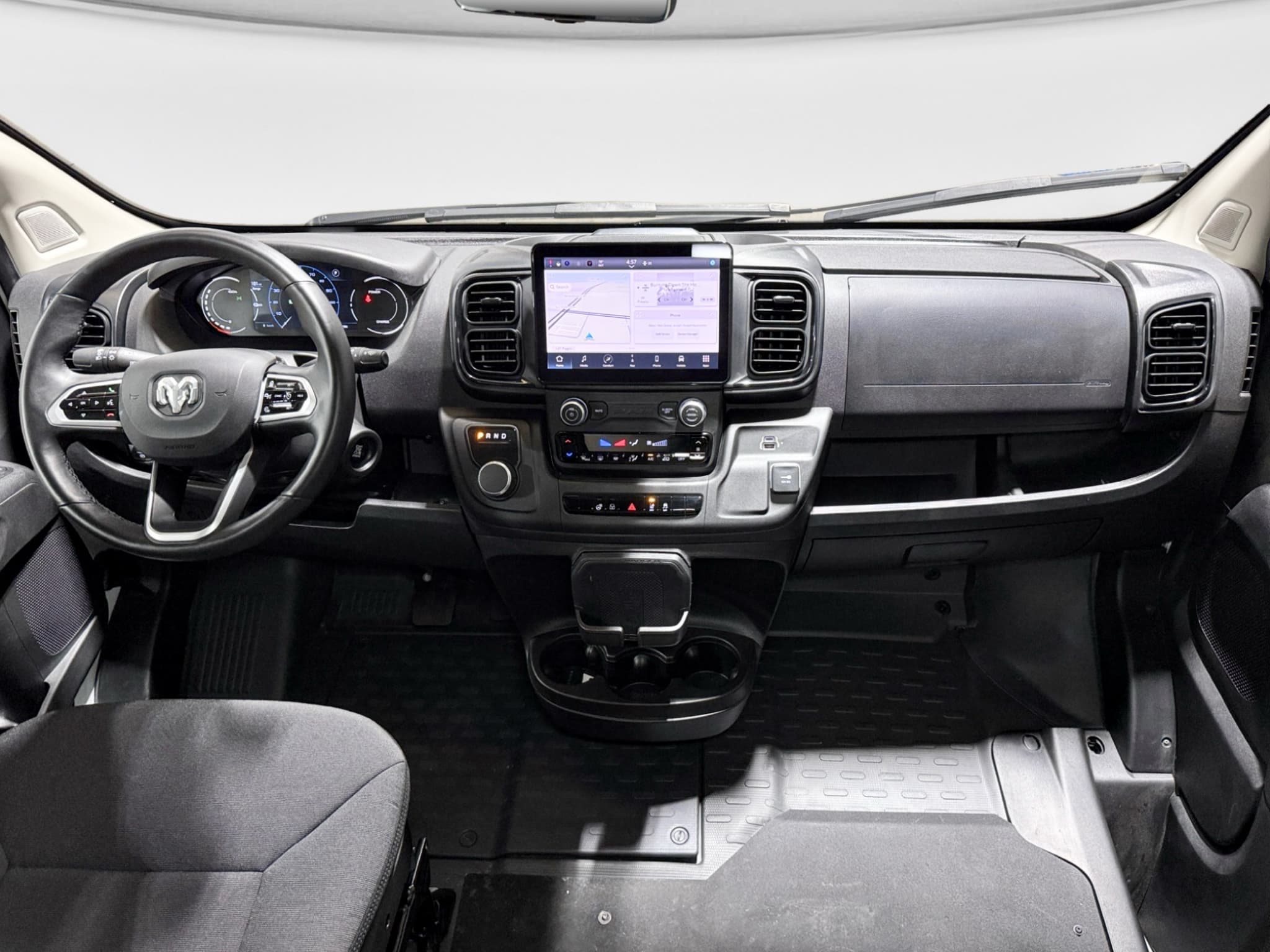 2024 Ram ProMaster 3500 BEV view 16