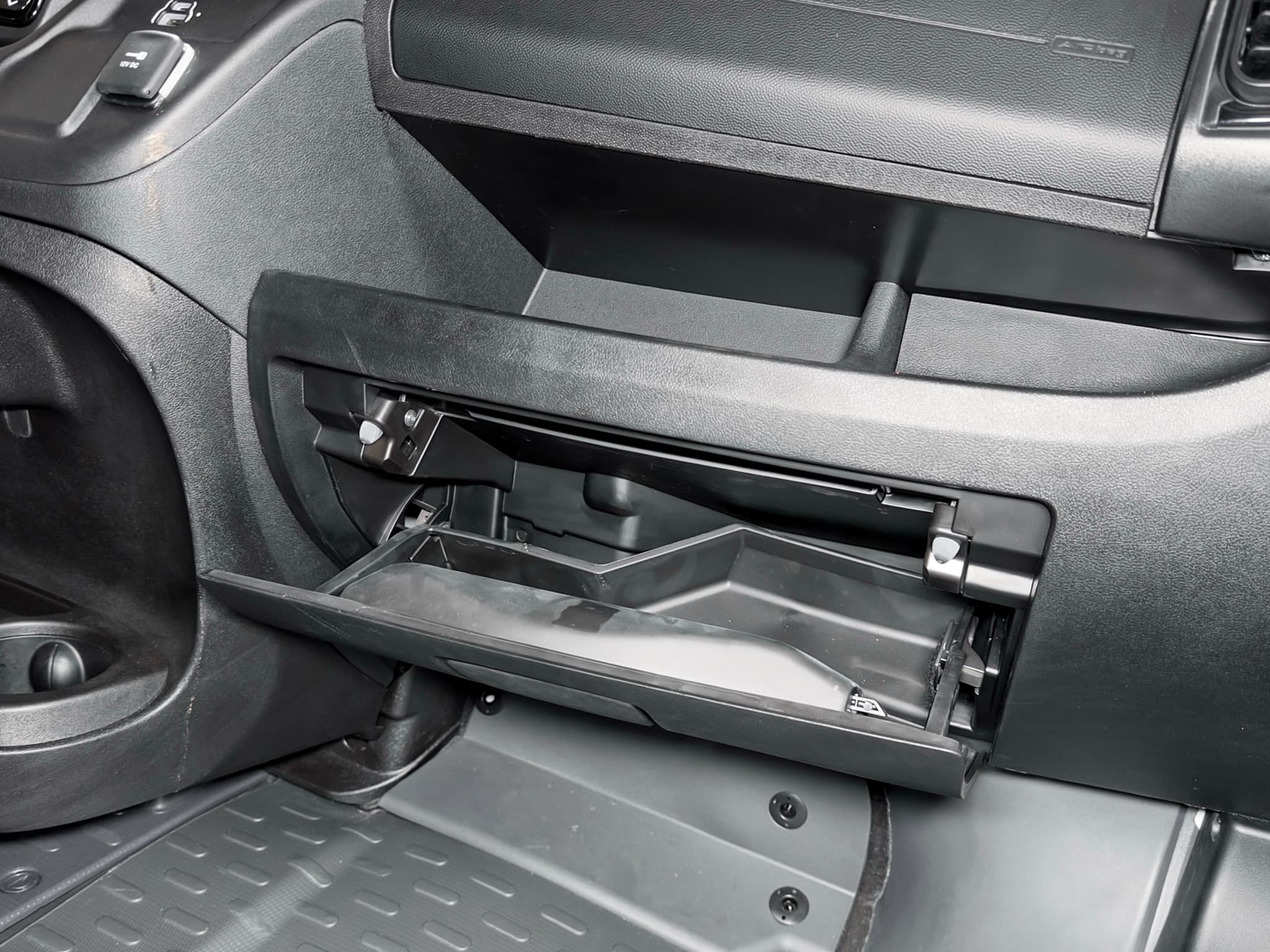 2024 Ram ProMaster 3500 BEV view 19