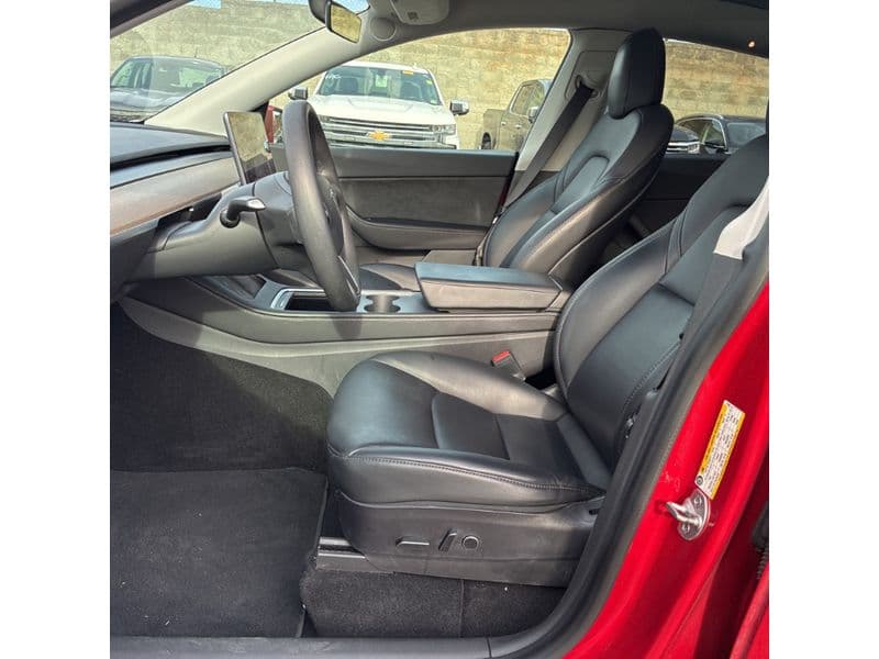 2021 Tesla Model Y view 5