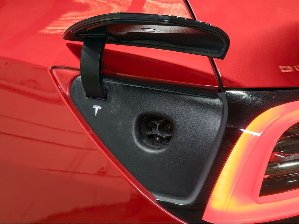 2021 Tesla Model Y view 5