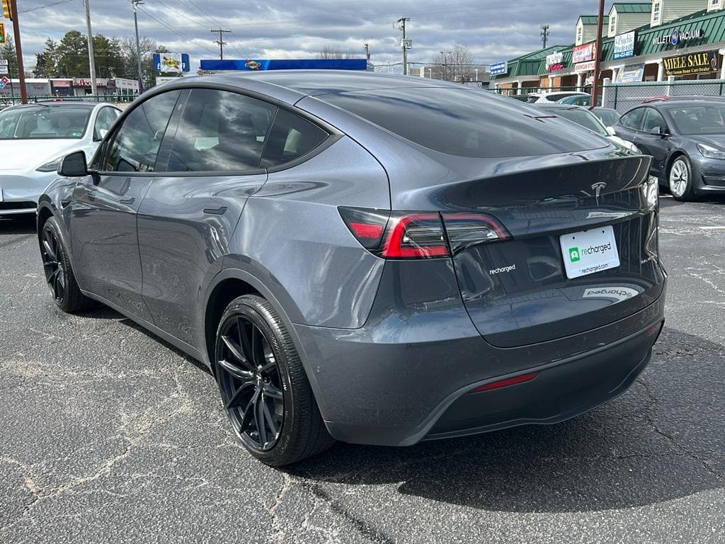 2021 Tesla Model Y view 2
