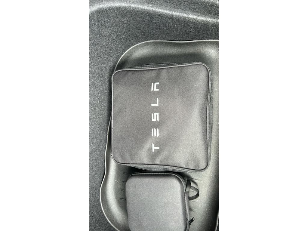 2021 Tesla Model Y view 6